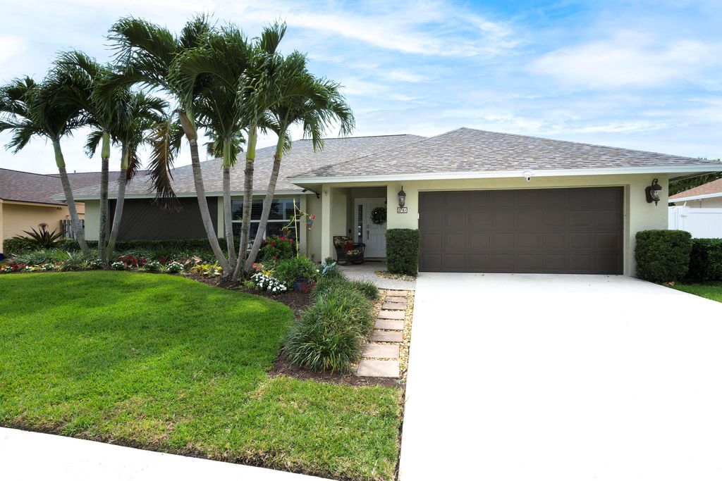 Photo of 2701 Starwood Court, West Palm Beach, FL 33406 (MLS # R10974402)