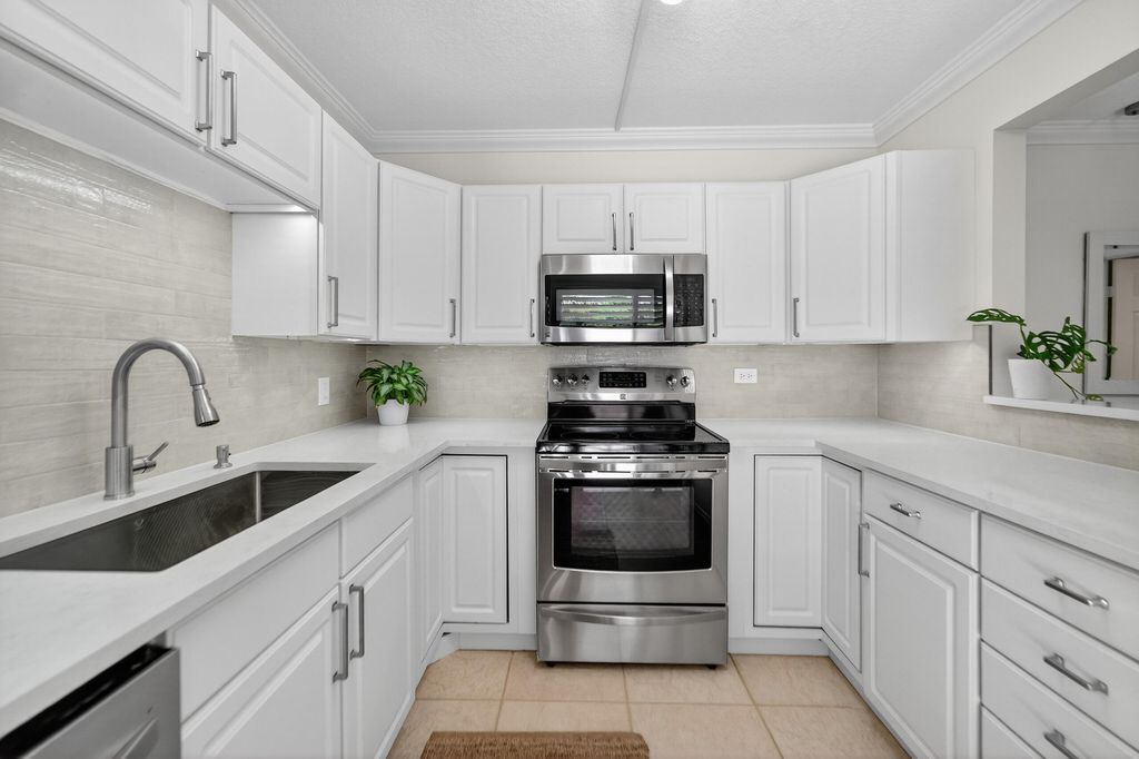 Photo of 3900 County Line Road #11d, Tequesta, FL 33469 (MLS # R11116846)