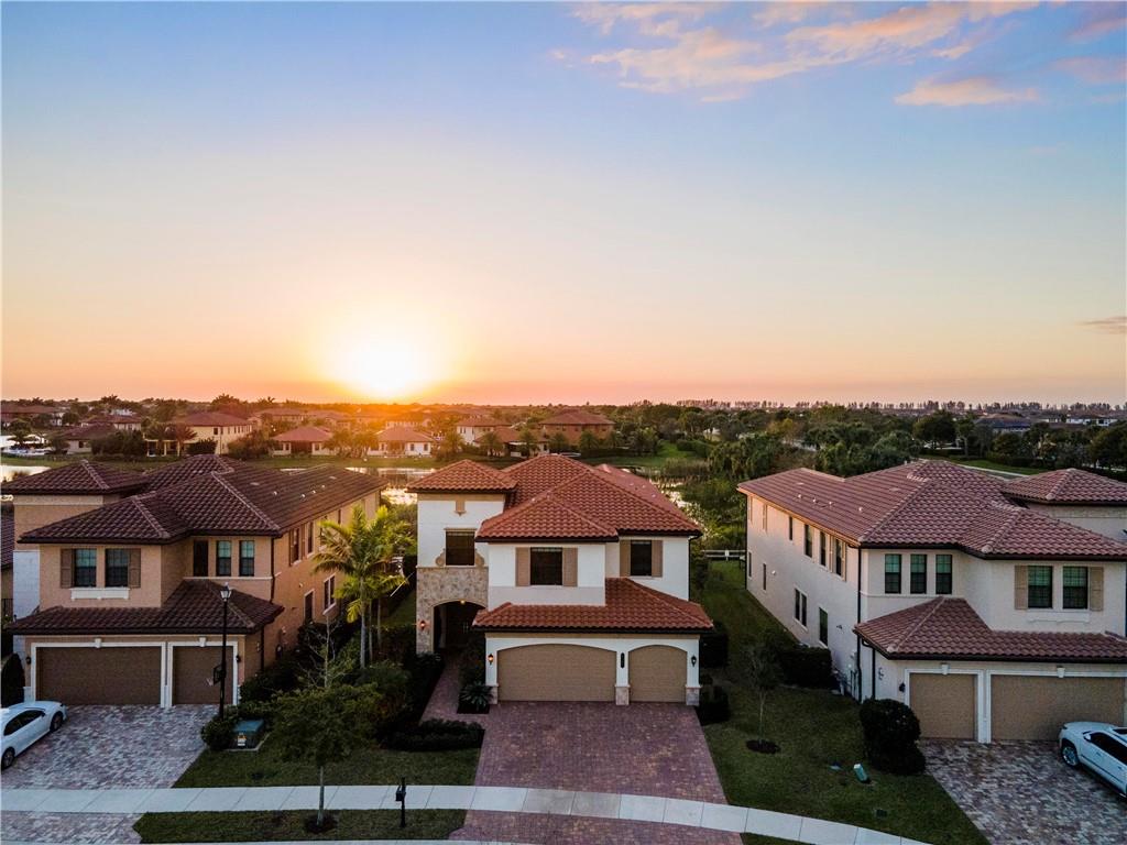 Heron Bay North 4 - Residential