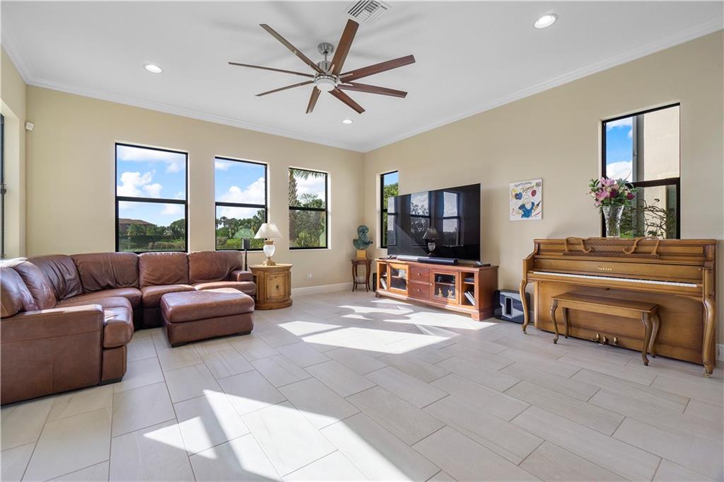 Heron Bay North 4 - Residential