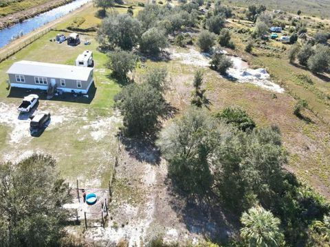 A home in Okeechobee