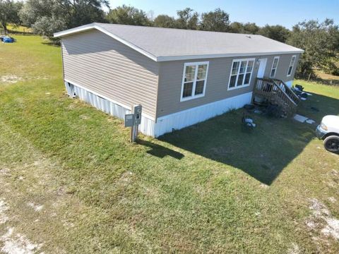 A home in Okeechobee