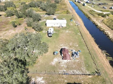 A home in Okeechobee