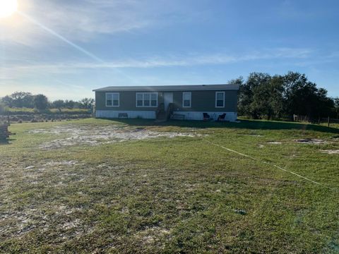 A home in Okeechobee