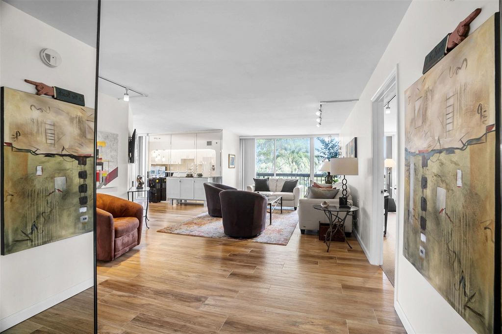 Photo of 1624 Bridgewood Drive #4, Boca Raton, FL 33434 (MLS # F10518965)