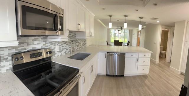 2731 NE 14th Street Cswy 103