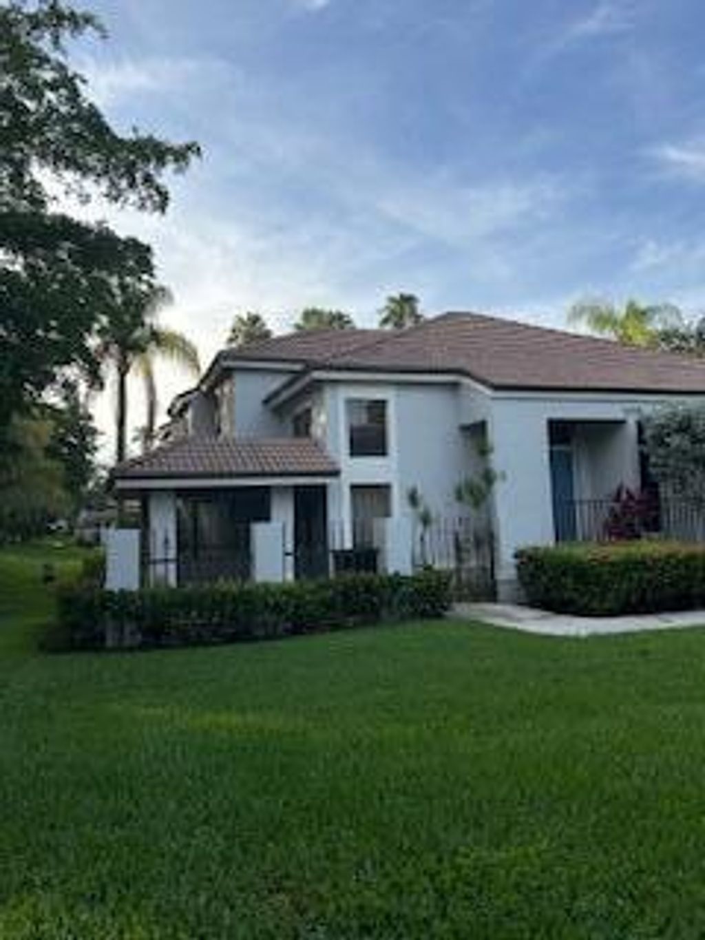 Photo of 579 Prestwick Circle #3, Palm Beach Gardens, FL 33418 (MLS # R11103738)