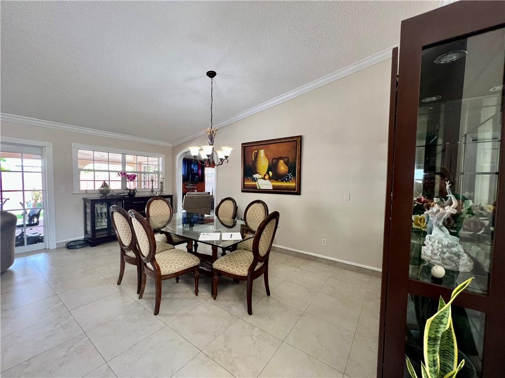 Woodbridge 93-28 B - Residential