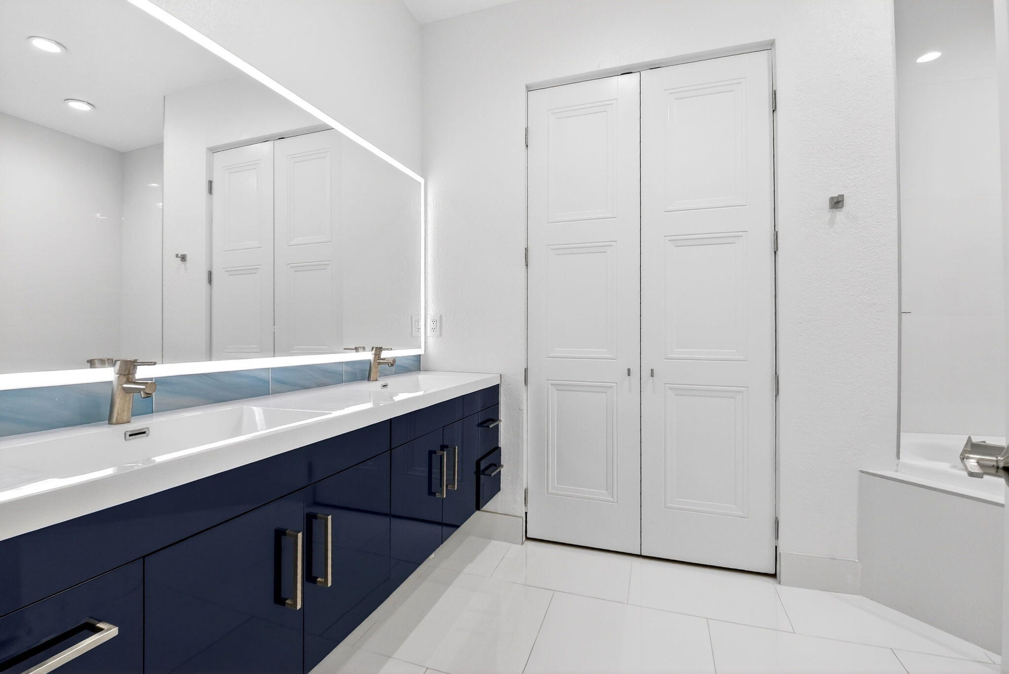 PINE GROVE TOWNHOMES - Residential