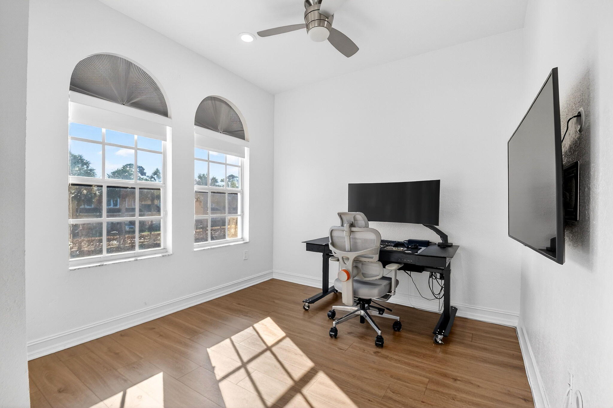 PINE GROVE TOWNHOMES - Residential