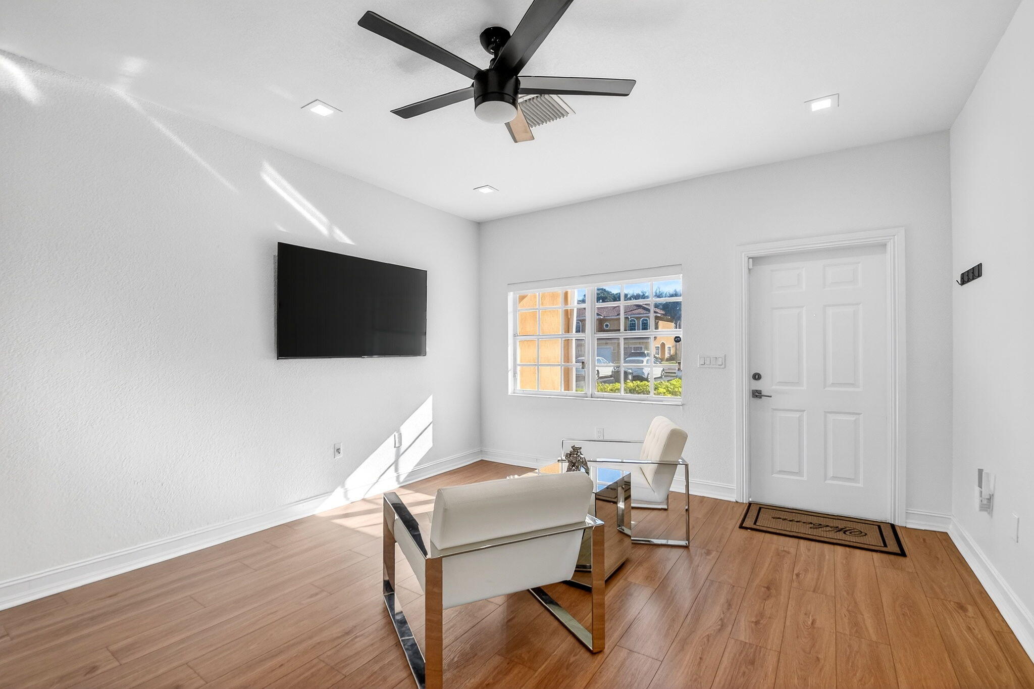 PINE GROVE TOWNHOMES - Residential