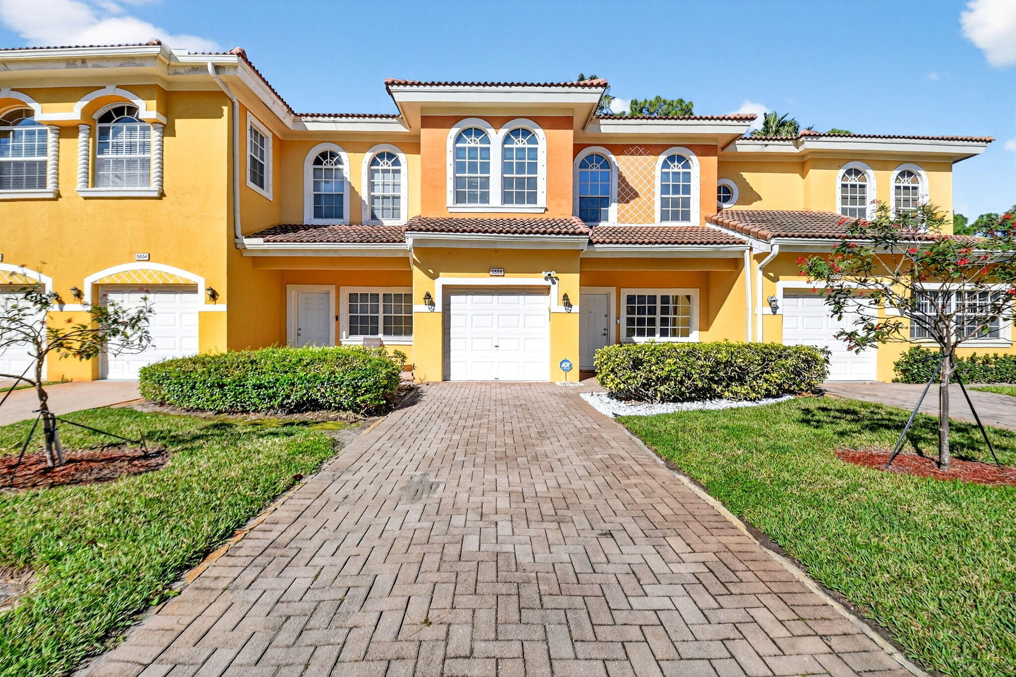 PINE GROVE TOWNHOMES - Residential