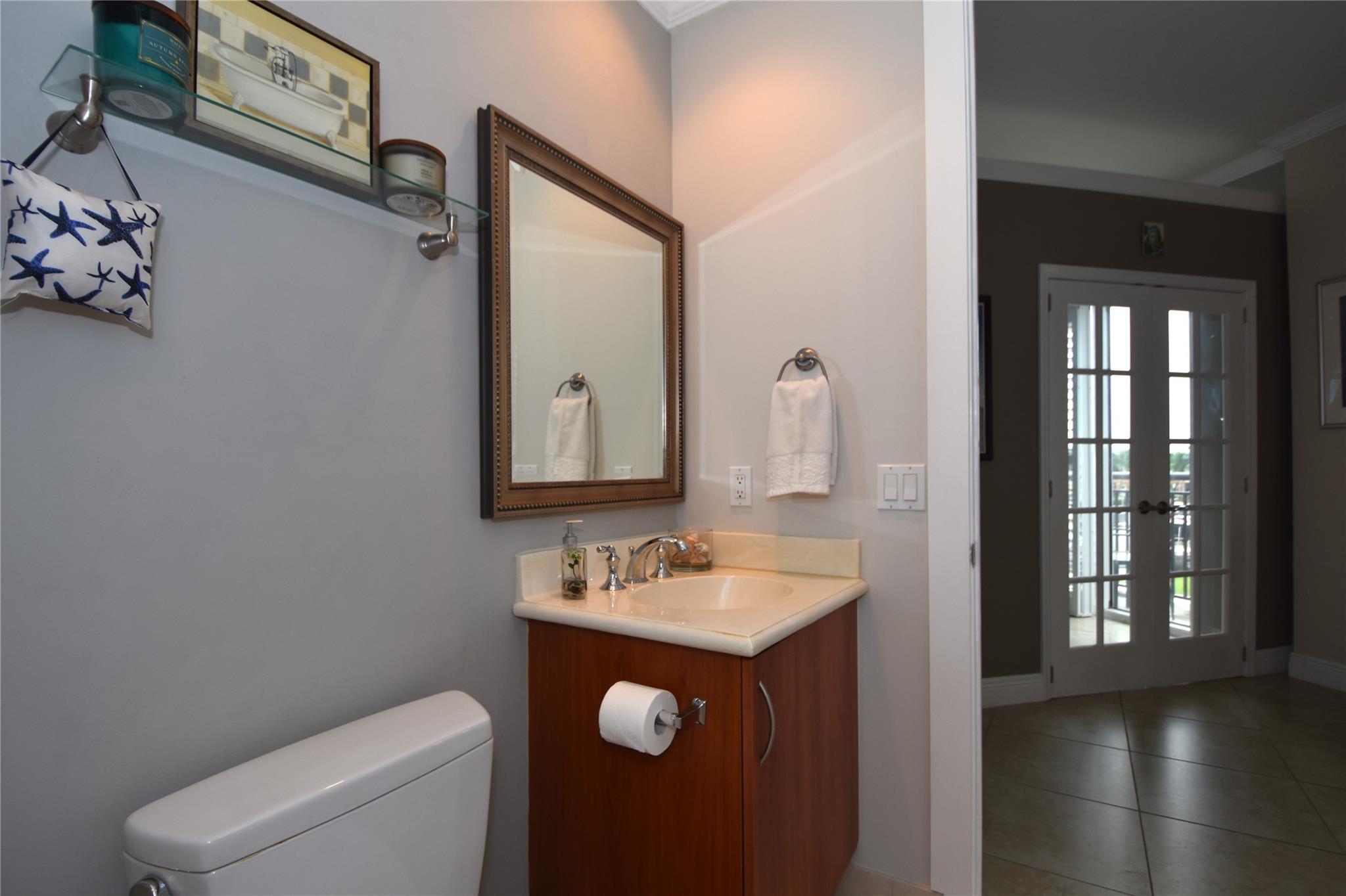 WILTON STATION - Residential