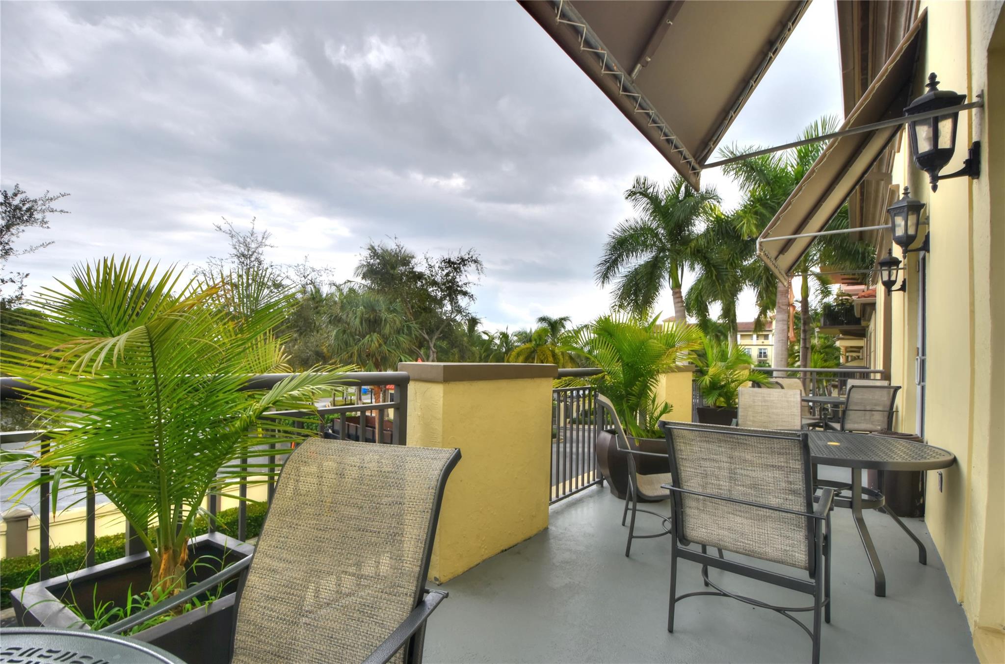 WILTON STATION - Residential