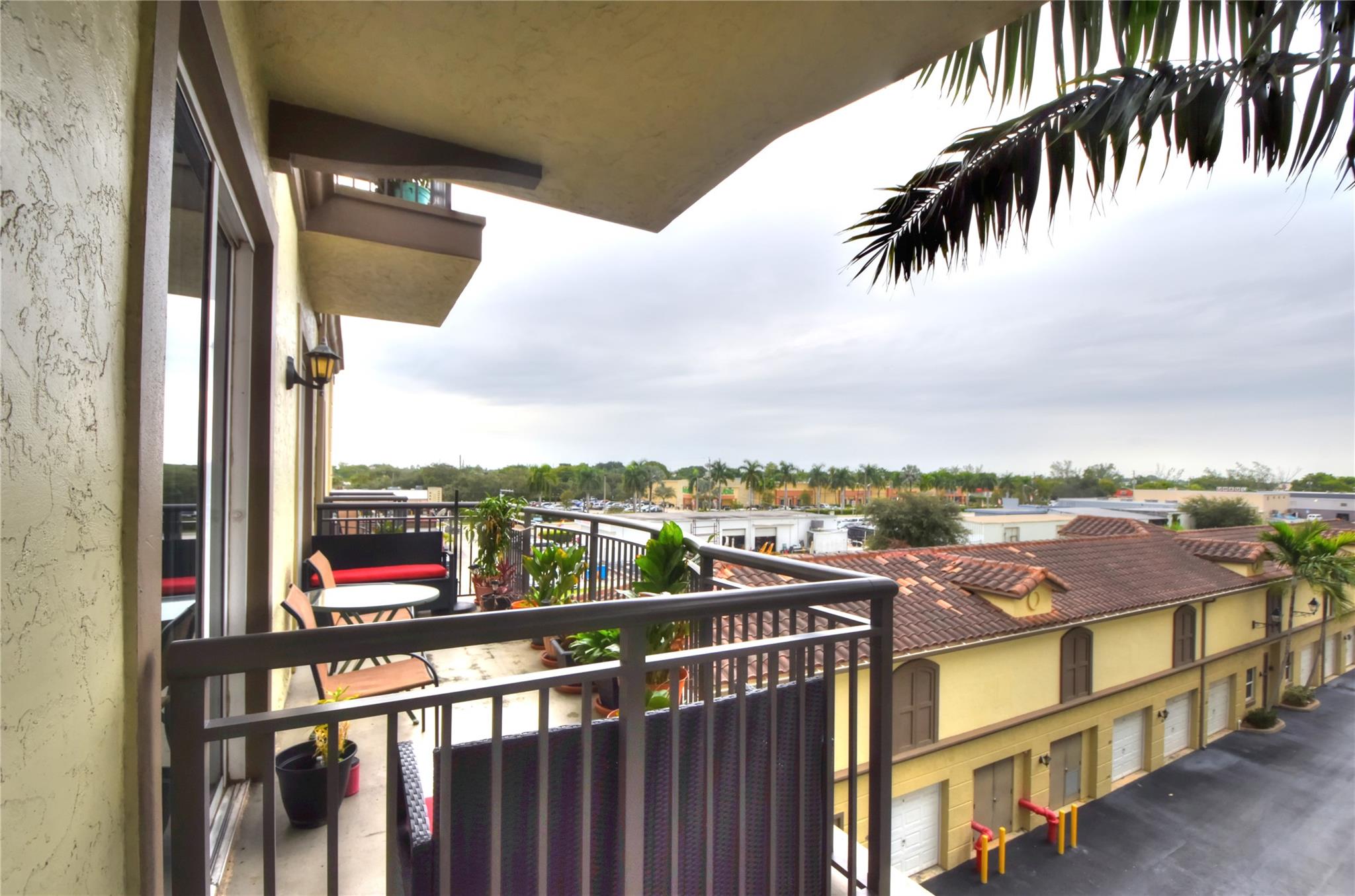 WILTON STATION - Residential