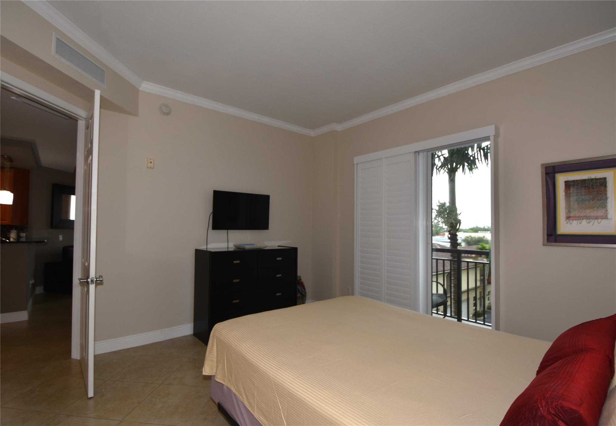 WILTON STATION - Residential