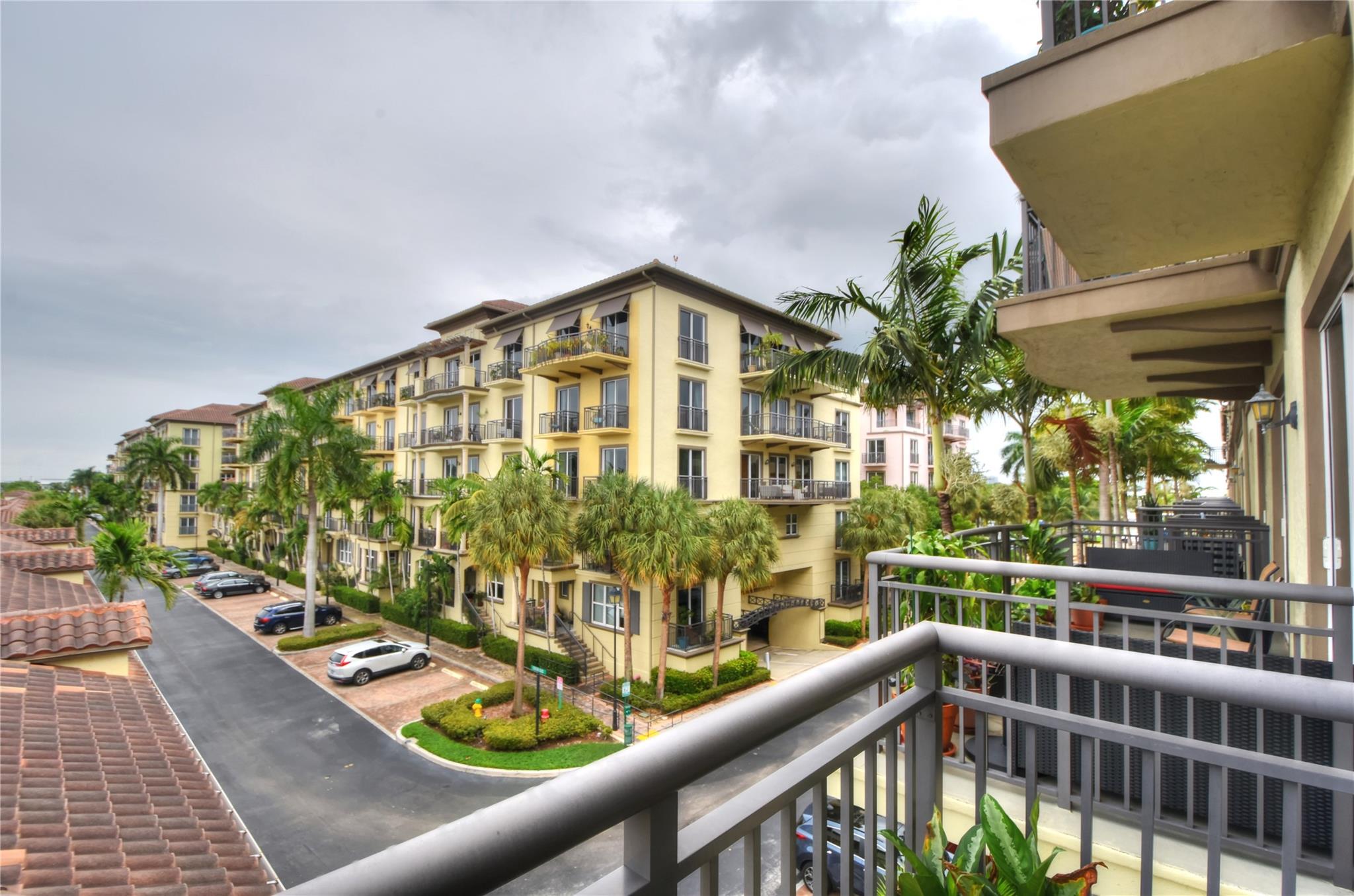 WILTON STATION - Residential