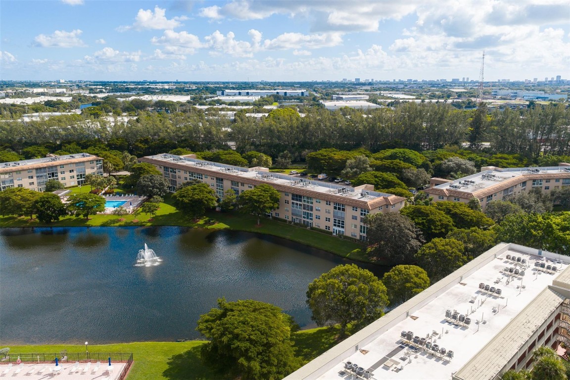 Wynmoor - Residential