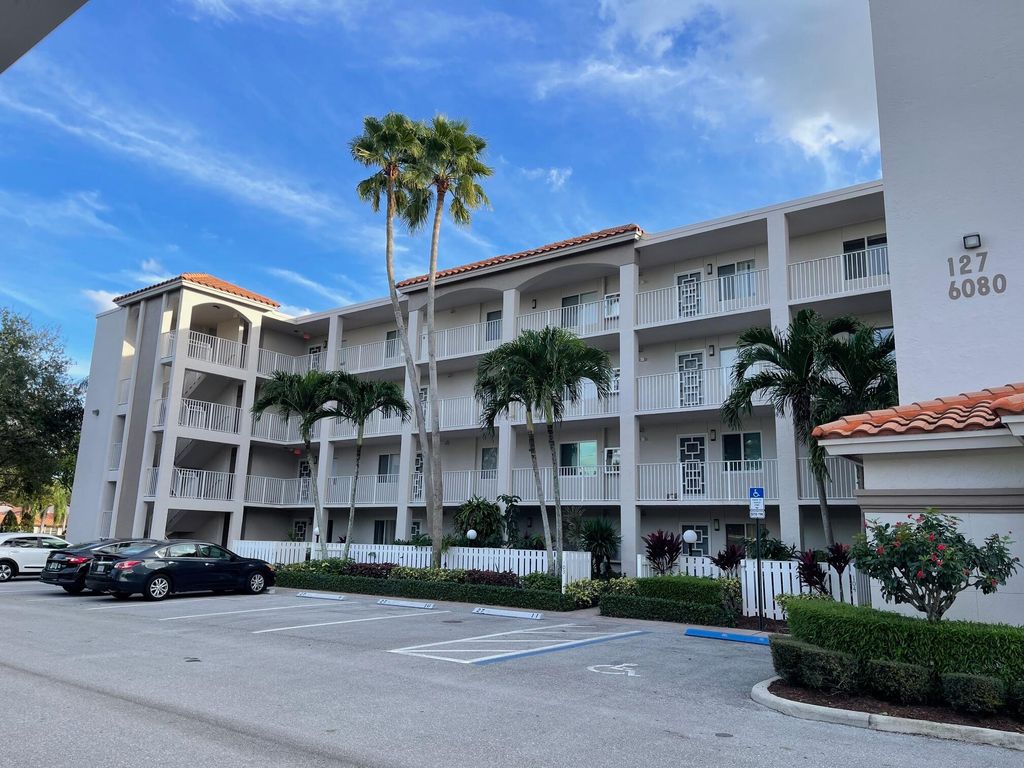 Photo of 6080 Huntwick Terrace #401, Delray Beach, FL 33484 (MLS # R10944585)