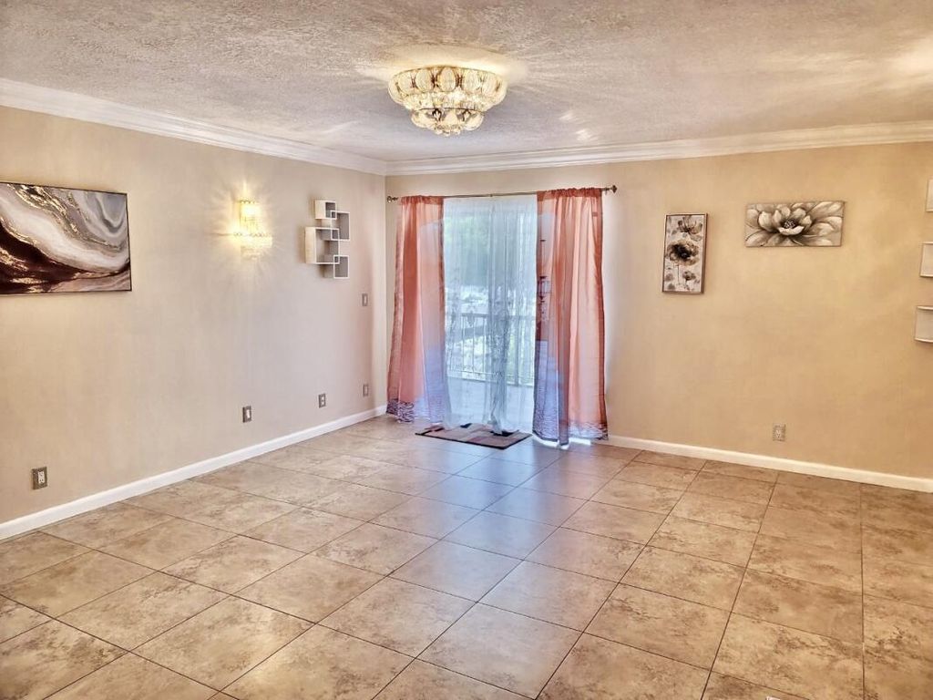 Photo of 616 NW 13th Street #24, Boca Raton, FL 33486 (MLS # B26009014)