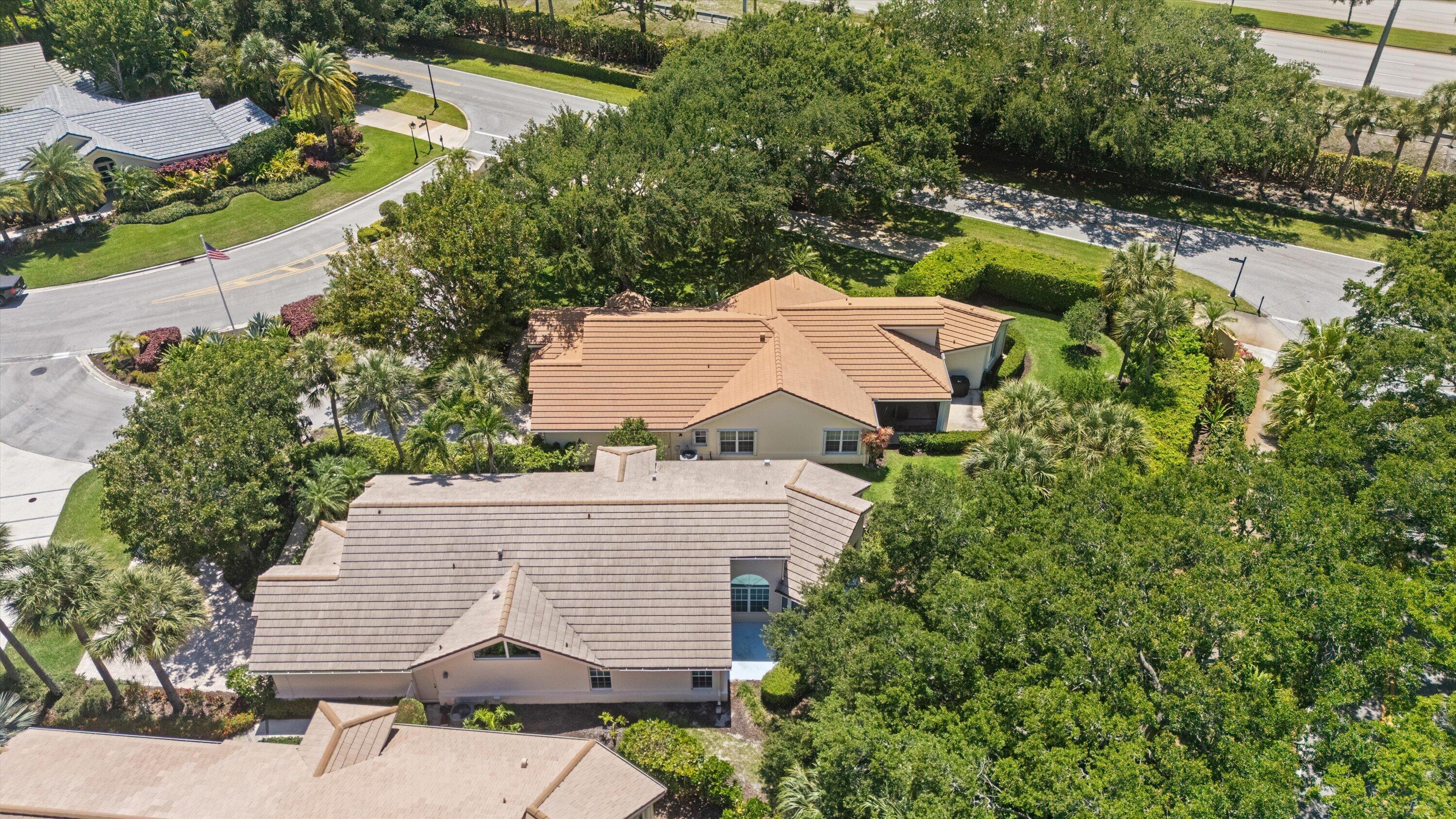 SHEARWATER AT JONATHANS LANDING - Residential