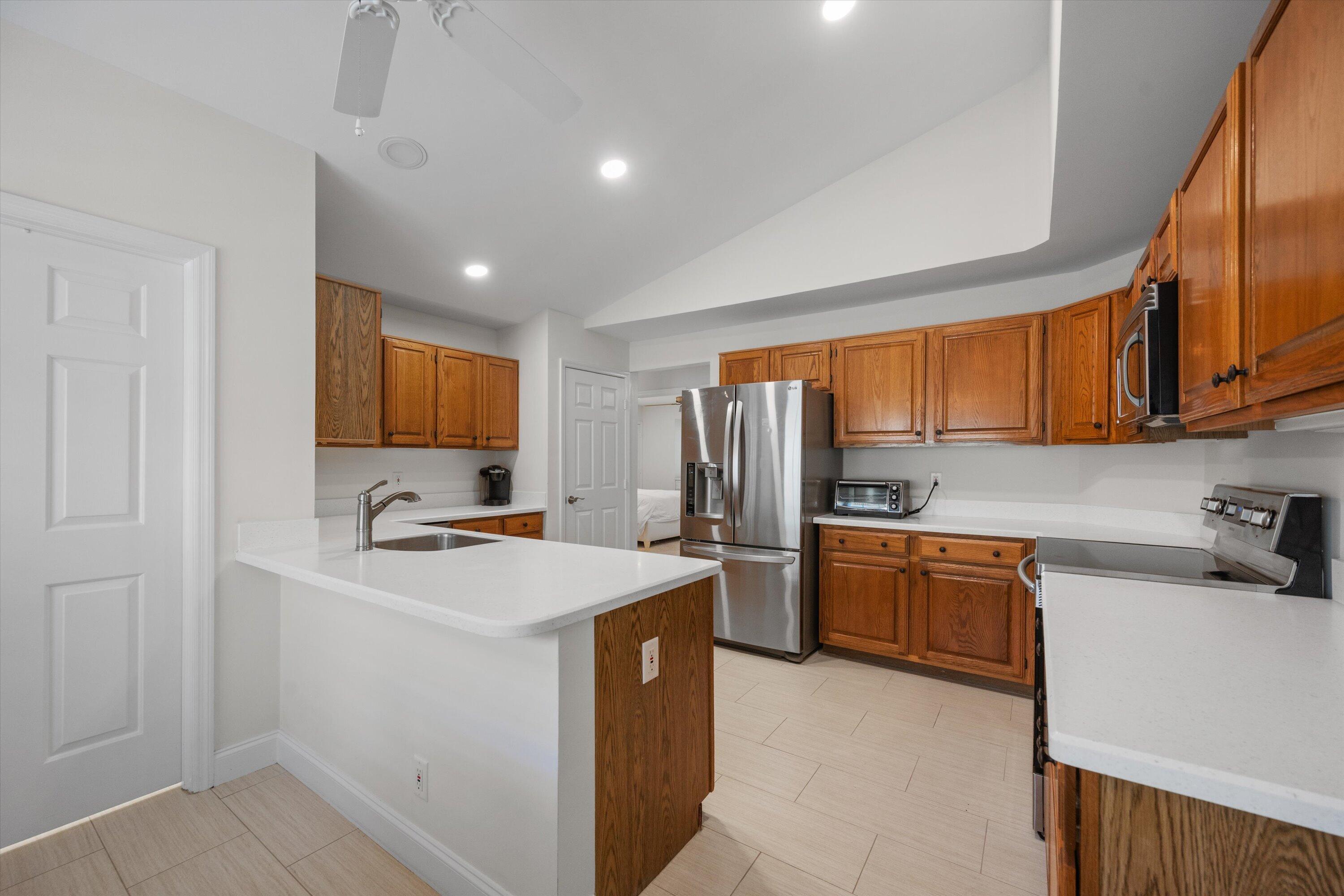 SHEARWATER AT JONATHANS LANDING - Residential