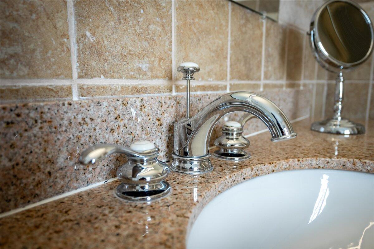 SYLVAN SHORES - Residential Lease