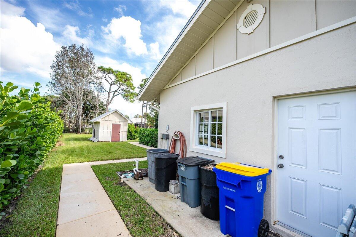 SYLVAN SHORES - Residential Lease