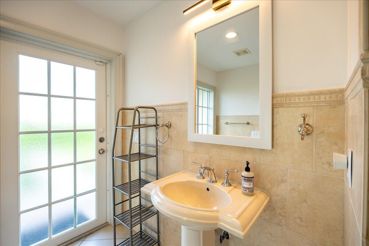 SYLVAN SHORES - Residential Lease