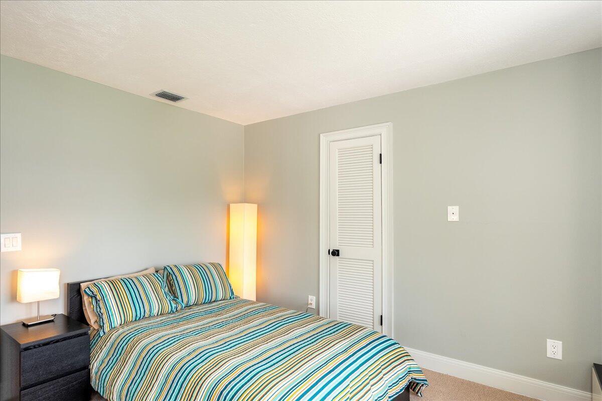 SYLVAN SHORES - Residential Lease
