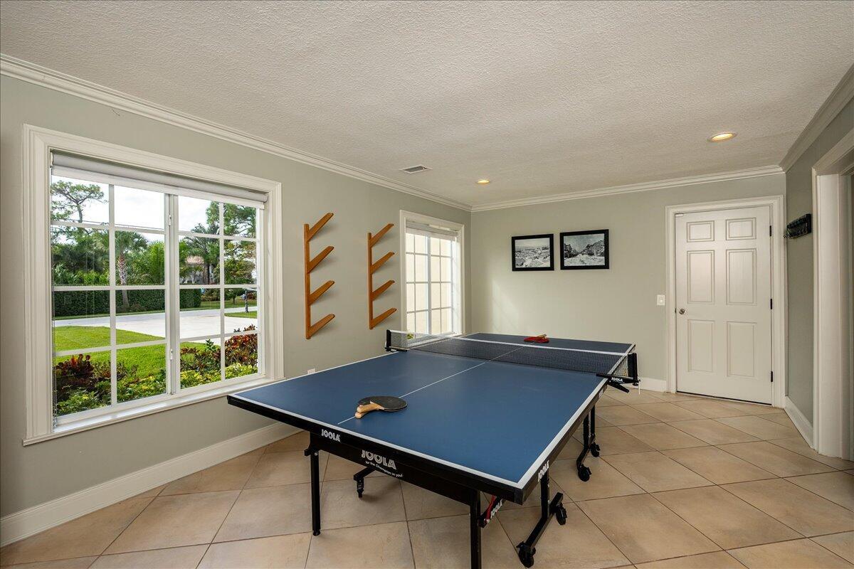 SYLVAN SHORES - Residential Lease