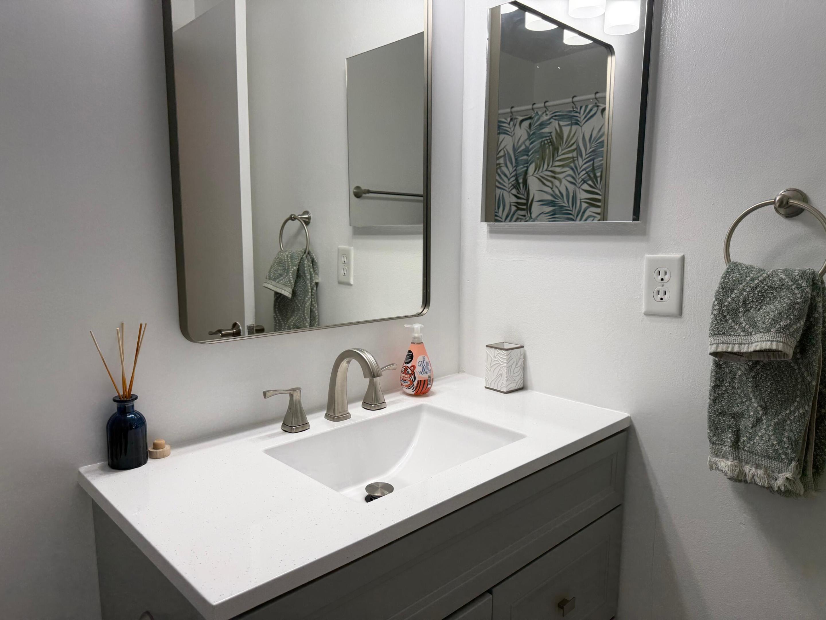 POND APPLE PLACE I CONDO - Residential