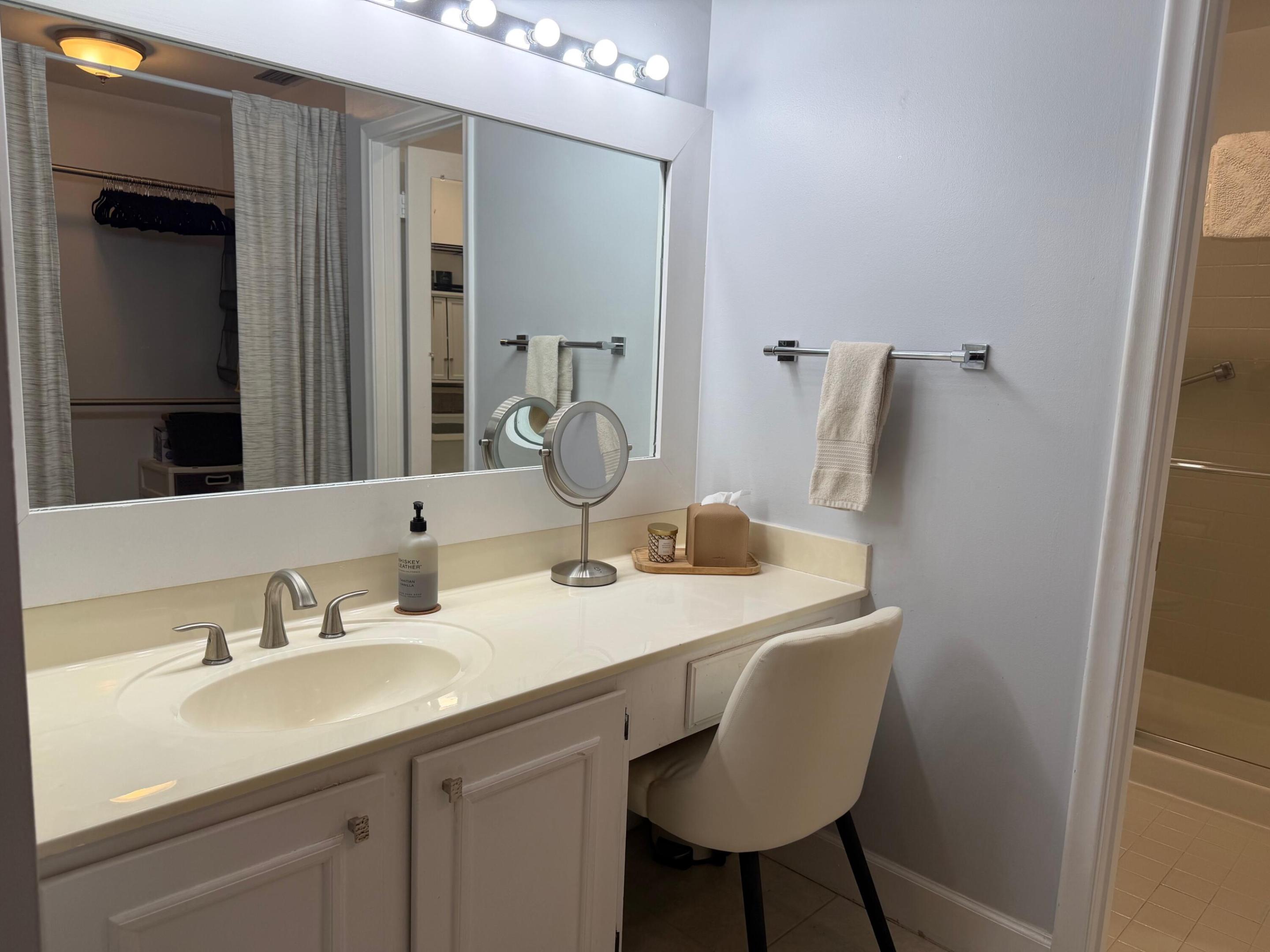 POND APPLE PLACE I CONDO - Residential