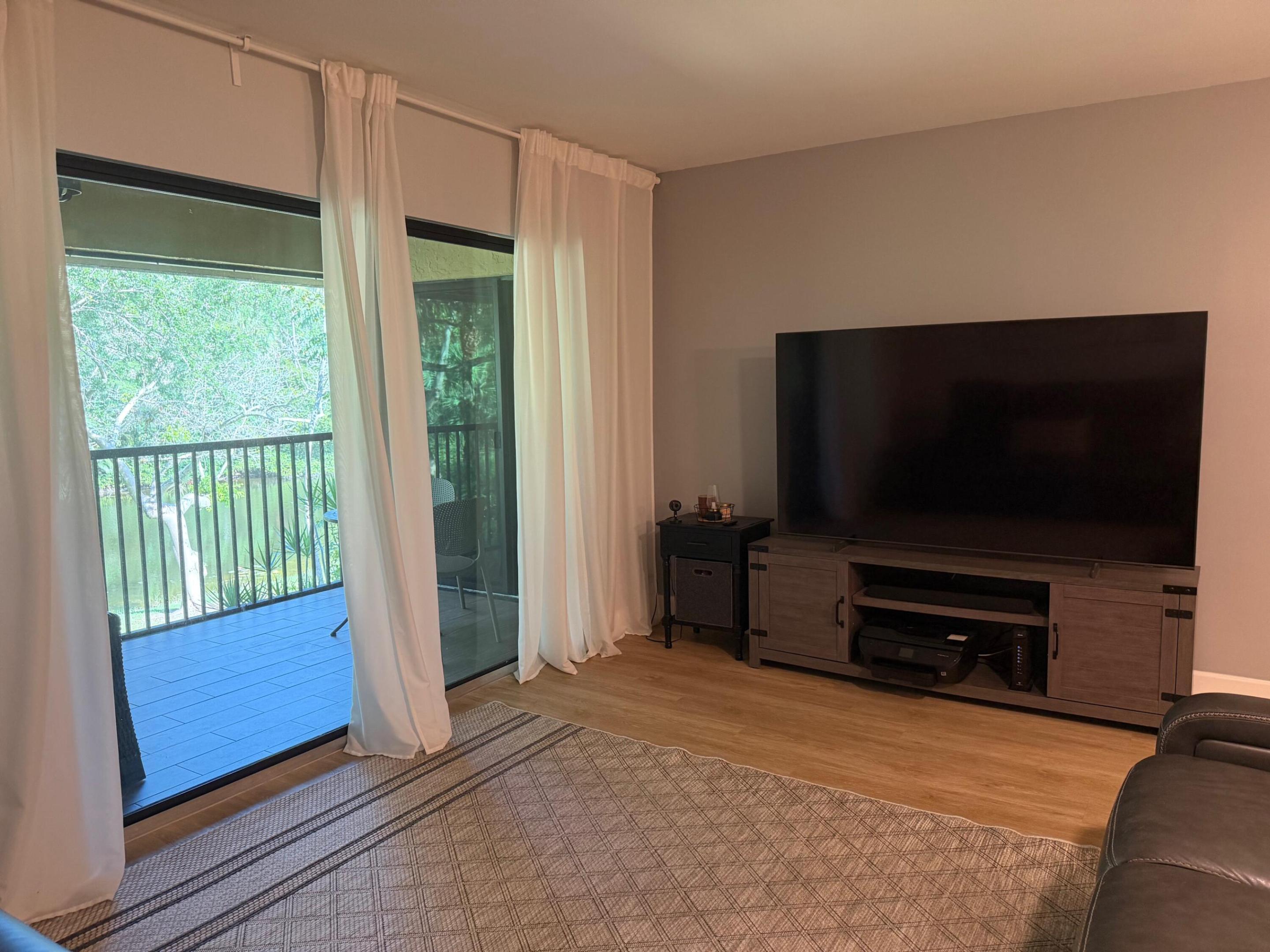 POND APPLE PLACE I CONDO - Residential