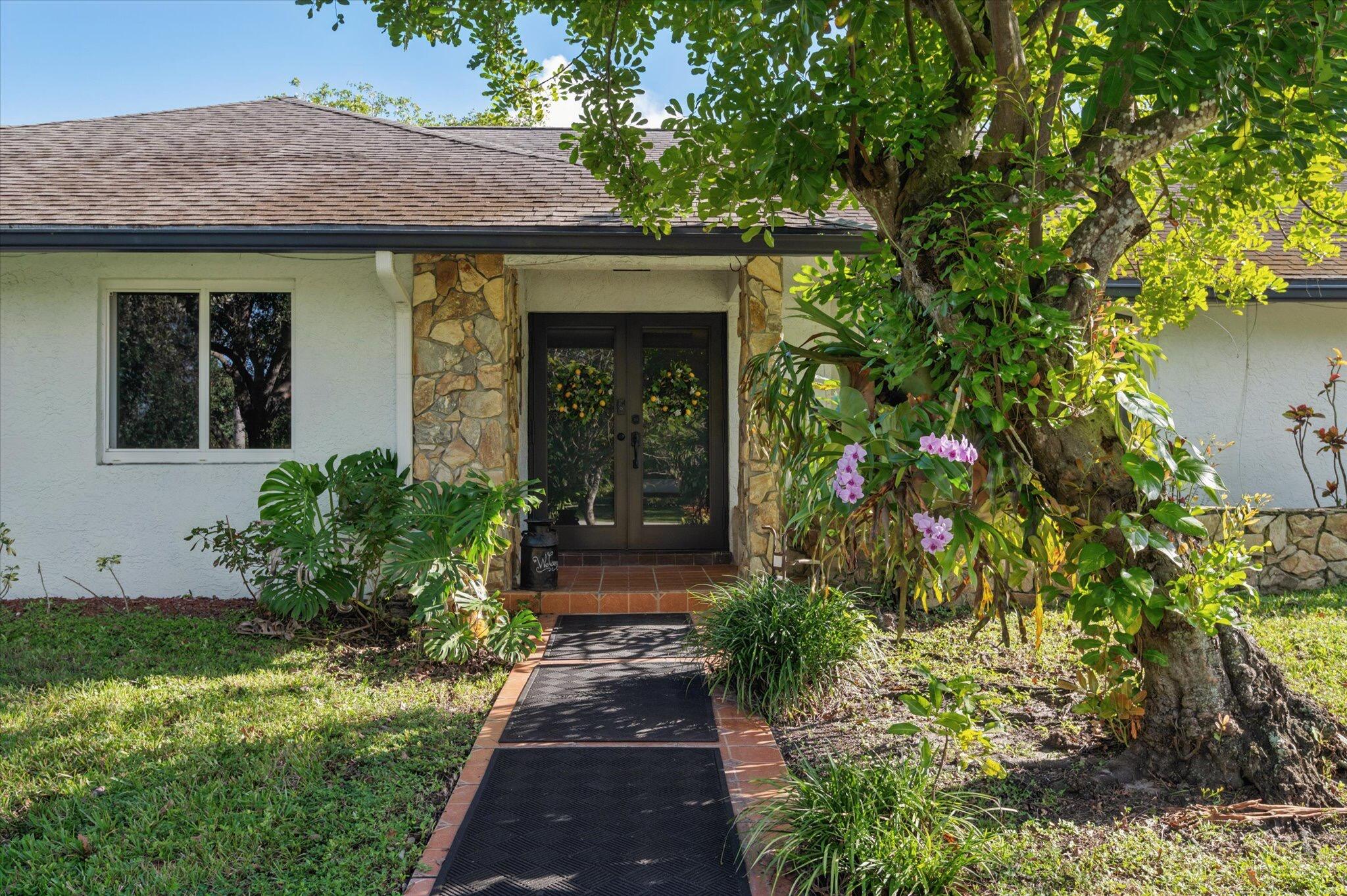 5500 SW 67th Terrace