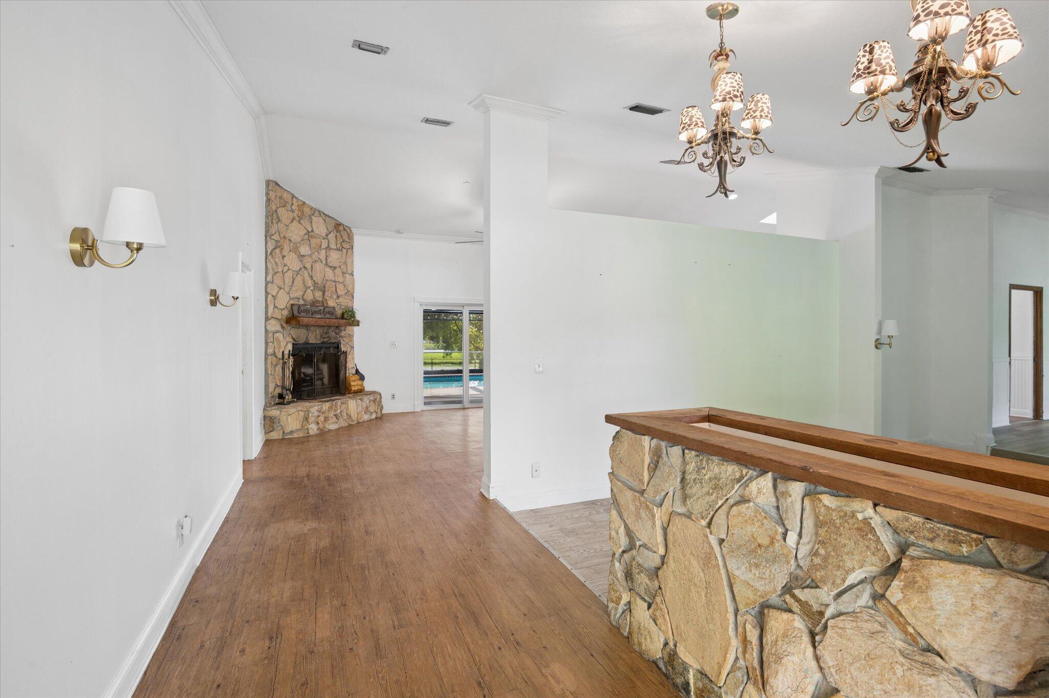5500 SW 67th Terrace