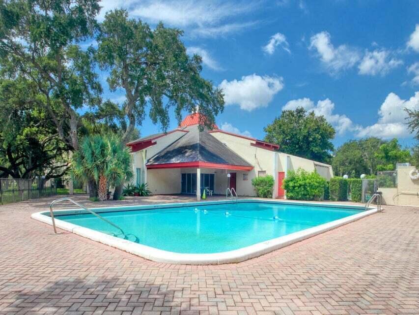 SPANISH OAKS CONDO - Residential Lease