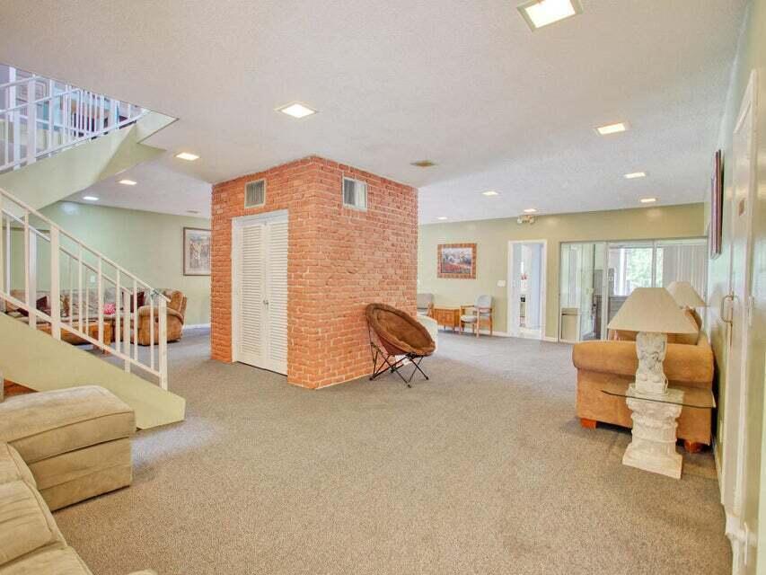 SPANISH OAKS CONDO - Residential Lease