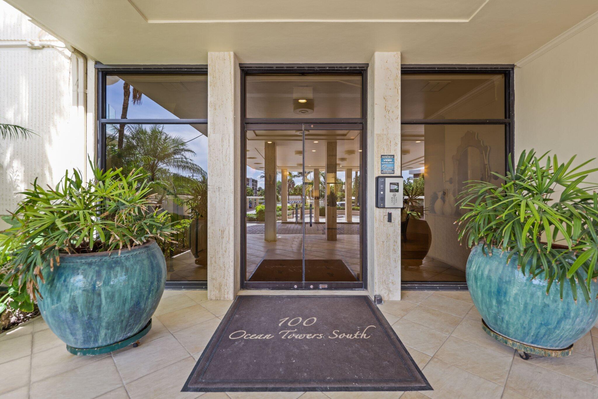 100 Beach Road 103