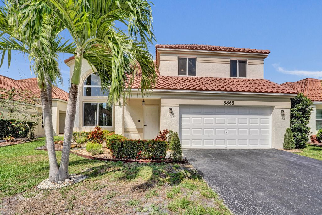 Photo of 8865 Lake Park Circle S, Davie, FL 33328 (MLS # B26029204)