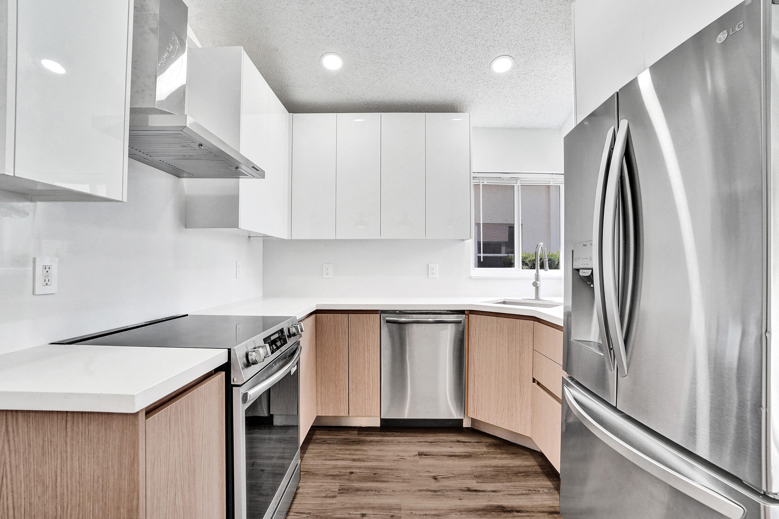 FOREST RIDGE CLUSTER HOMES IV - Residential