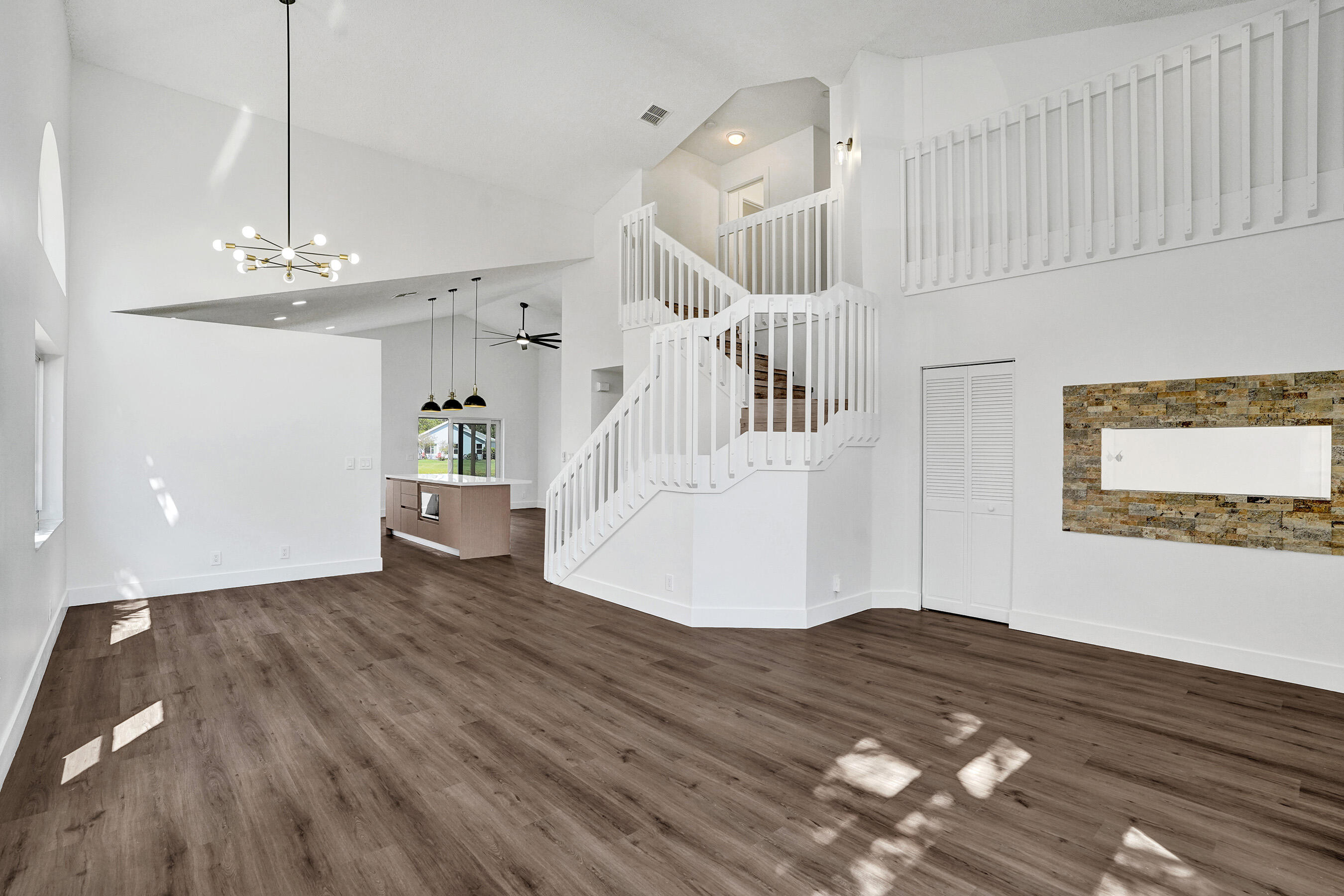 FOREST RIDGE CLUSTER HOMES IV - Residential