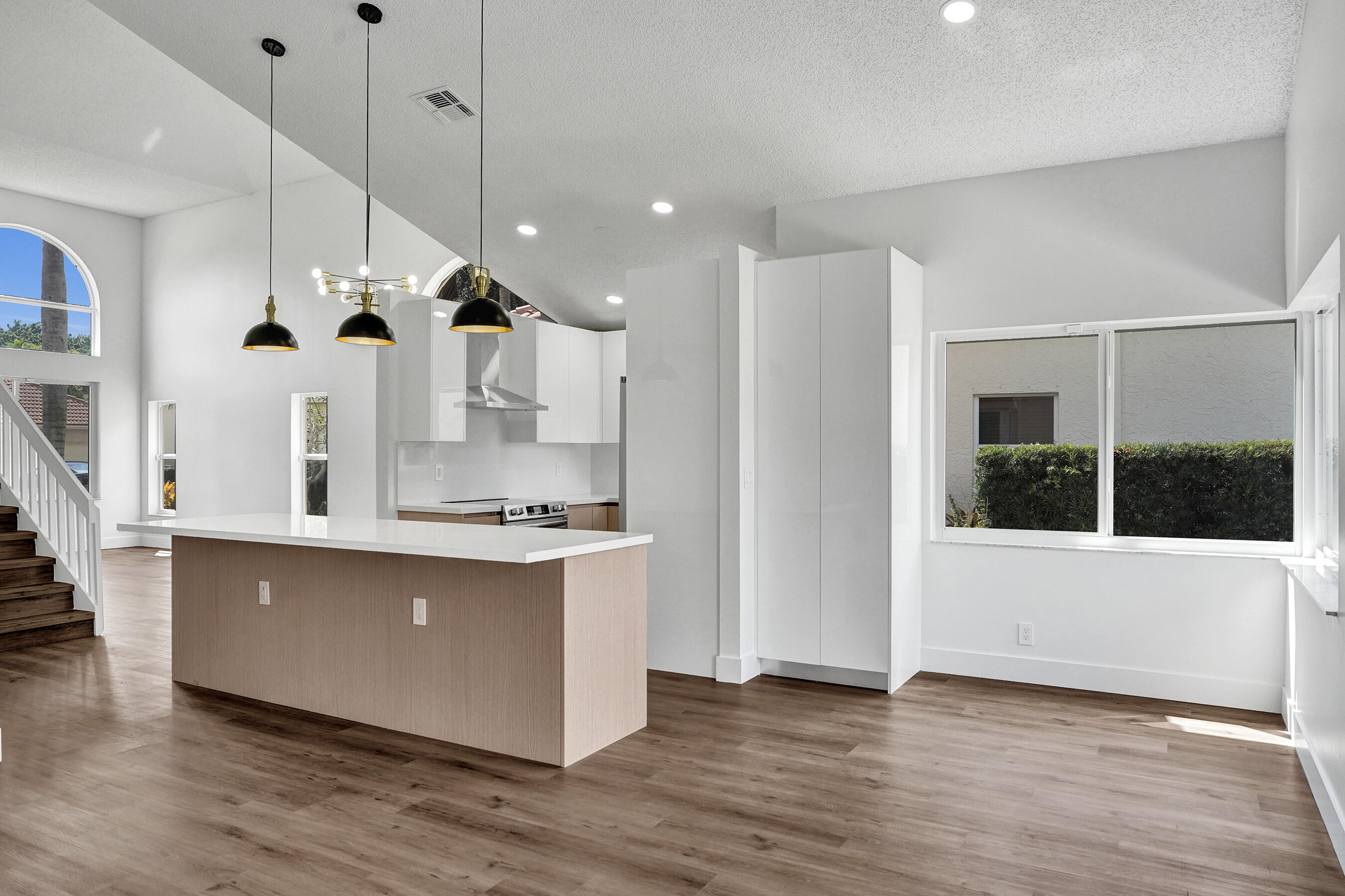 FOREST RIDGE CLUSTER HOMES IV - Residential