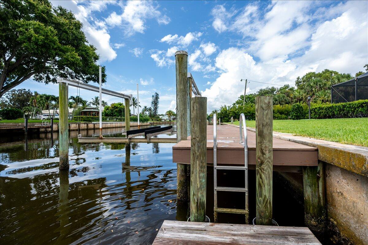 VERO SHORES UNIT 1 - Residential Lease