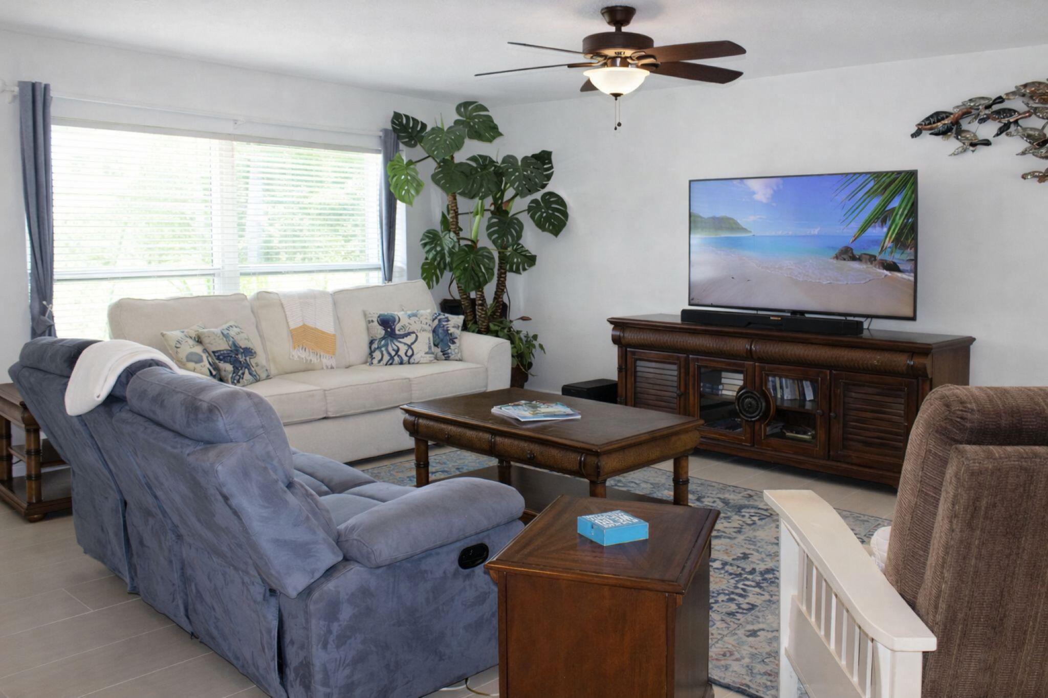 VERO SHORES UNIT 1 - Residential Lease