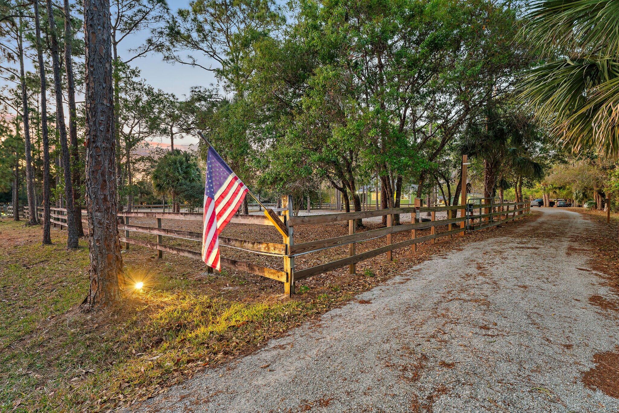 QUINNS MINOR PLAT - Residential