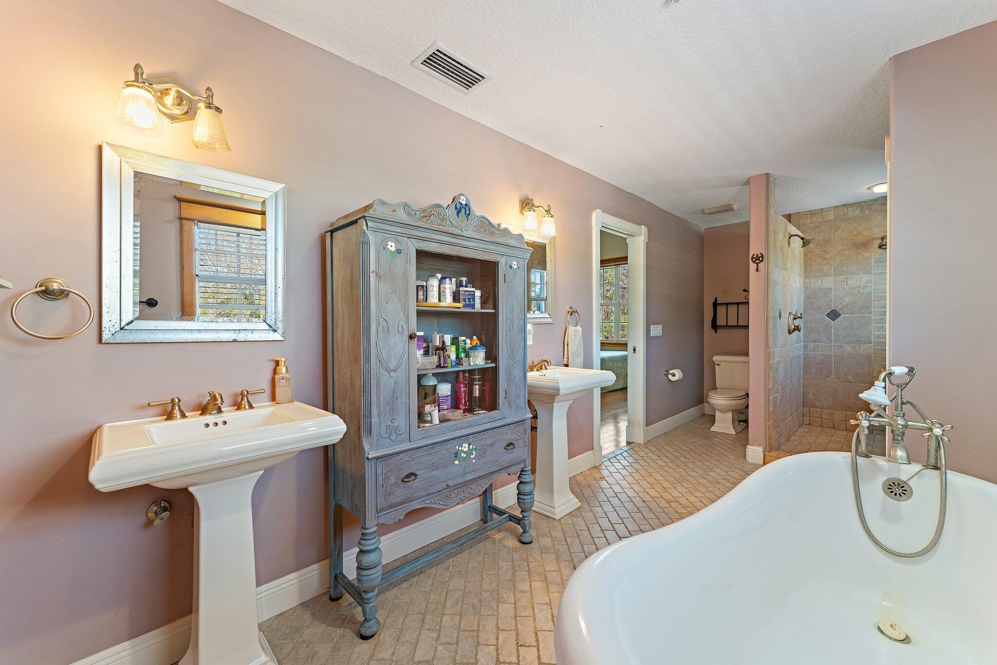 QUINNS MINOR PLAT - Residential