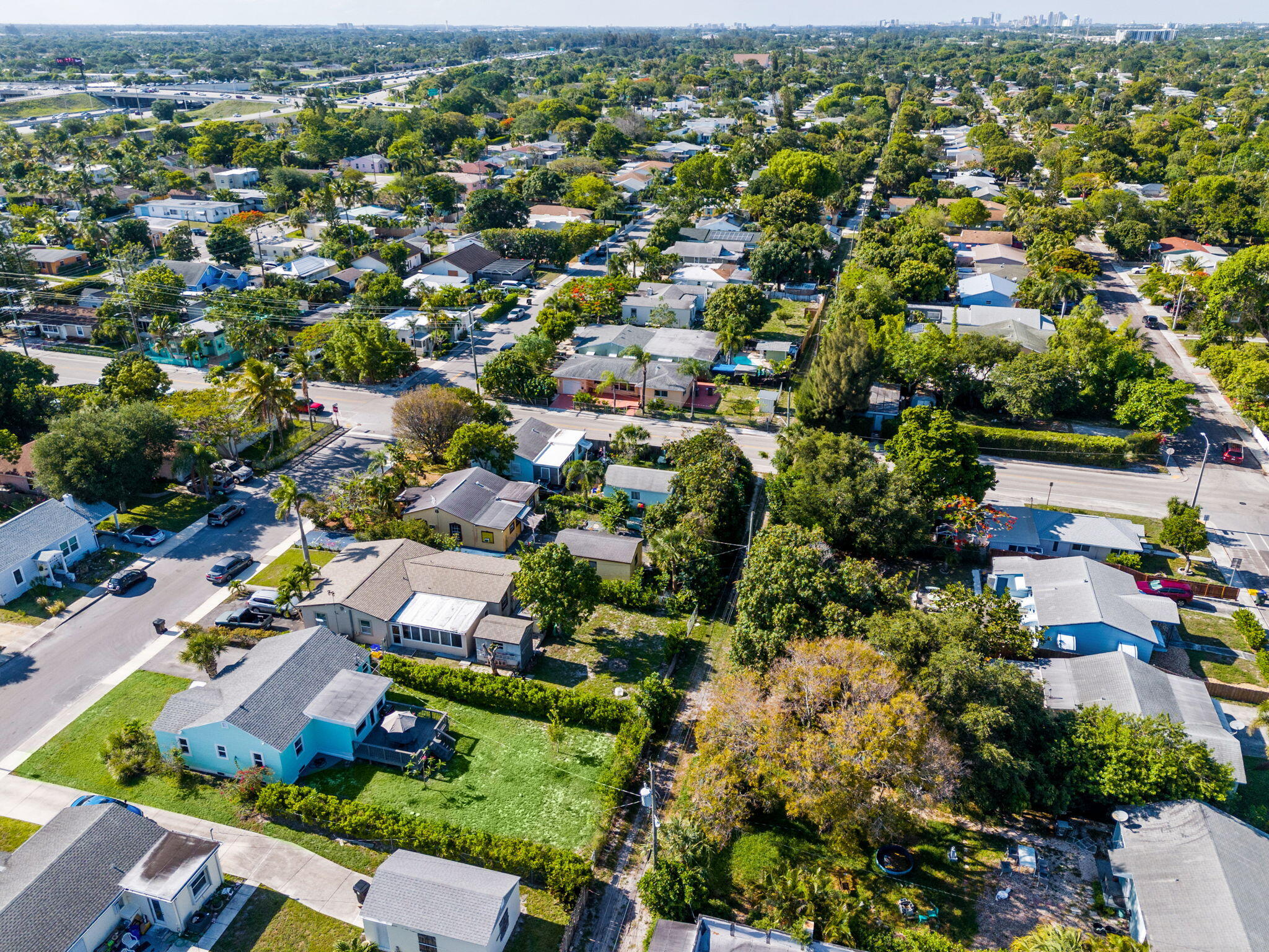 LAKE WORTH TOWN OF - Residential