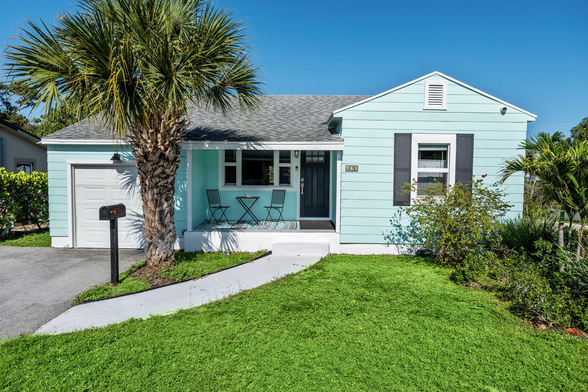 LAKE WORTH TOWN OF - Residential