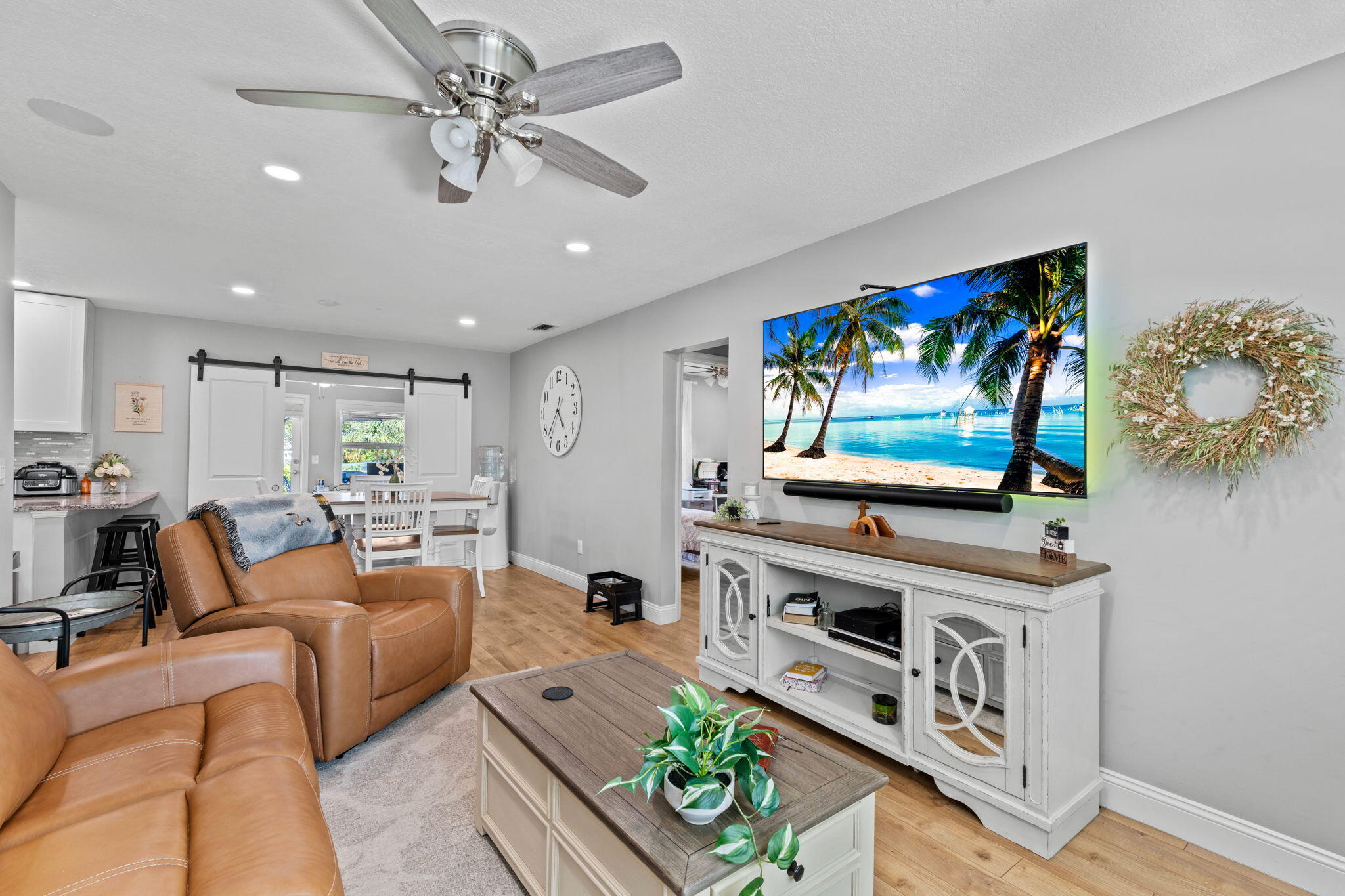 LAKE WORTH TOWN OF - Residential